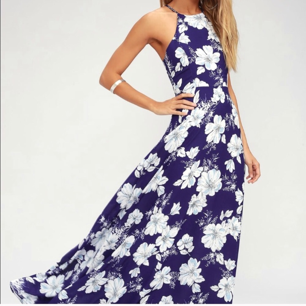 Lulu’s small floral maxi dress